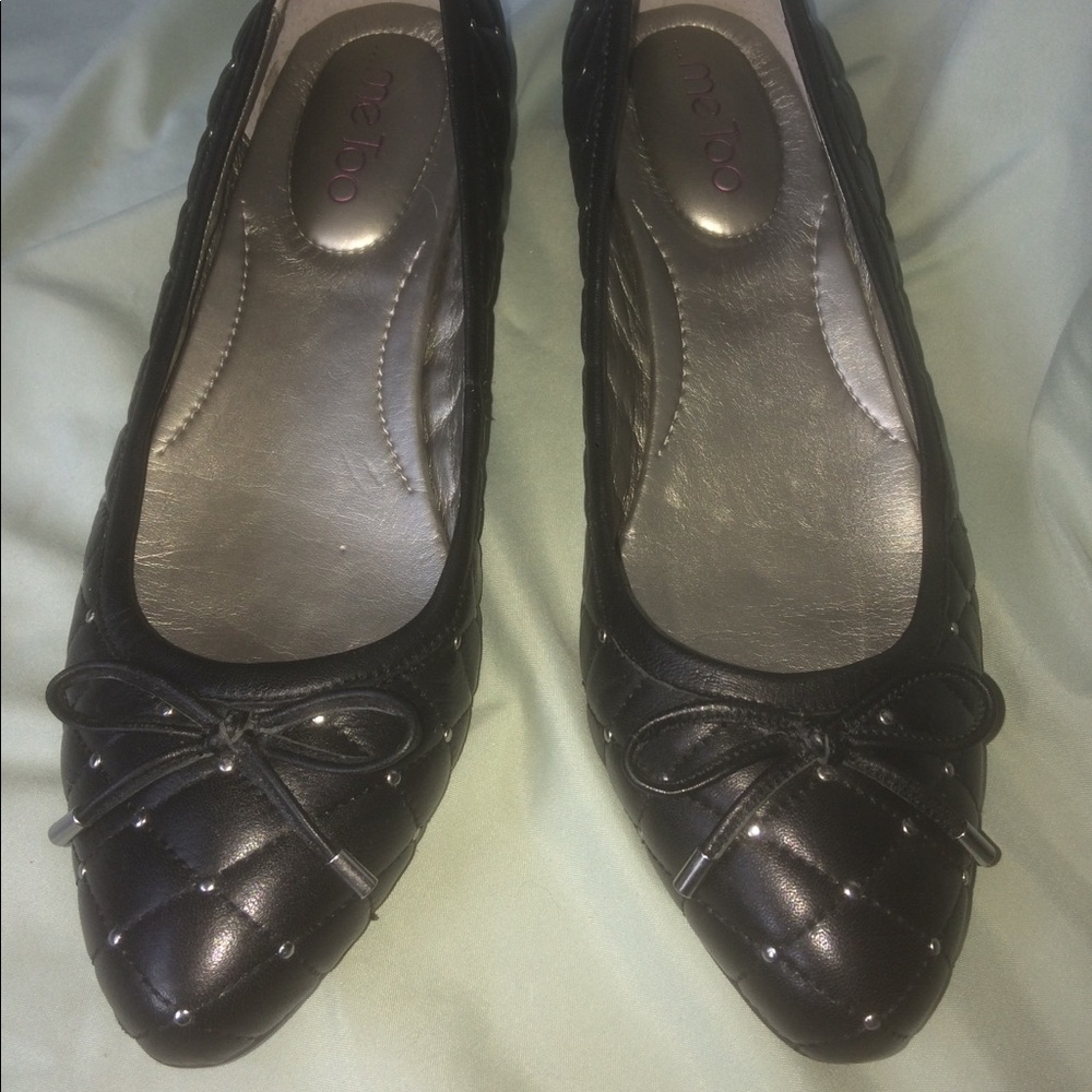 Metoo size 9.5 wedge heels.
